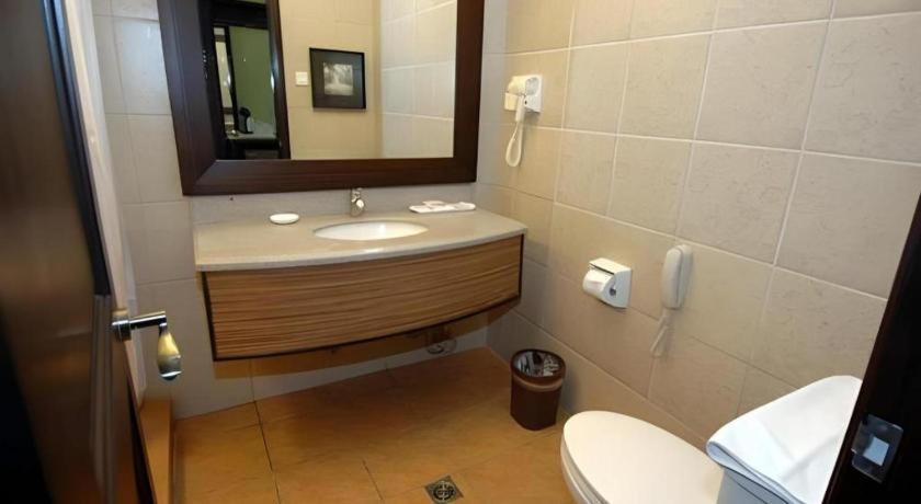 Planta Centro Bacolod Hotel & Residences Eksteriør bilde